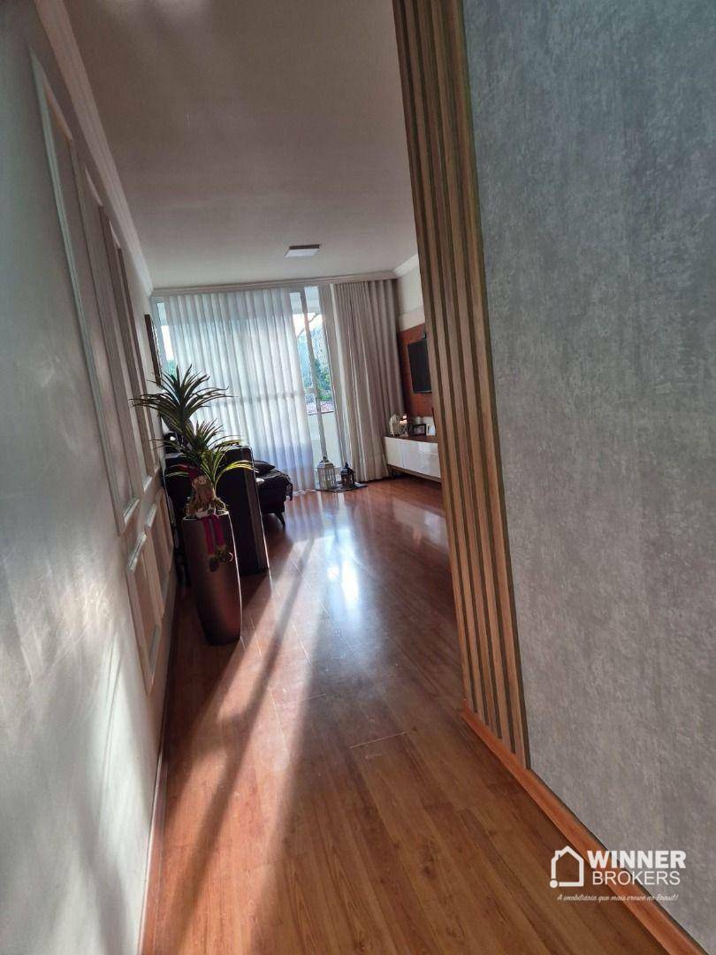 Apartamento à venda com 2 quartos, 124m² - Foto 1