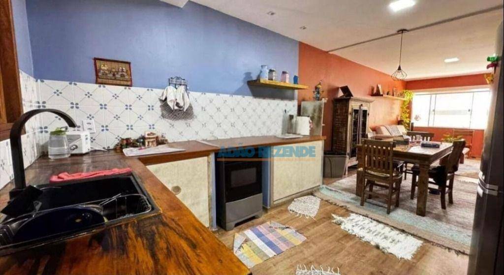 Casa de Condomínio à venda com 2 quartos, 75m² - Foto 8