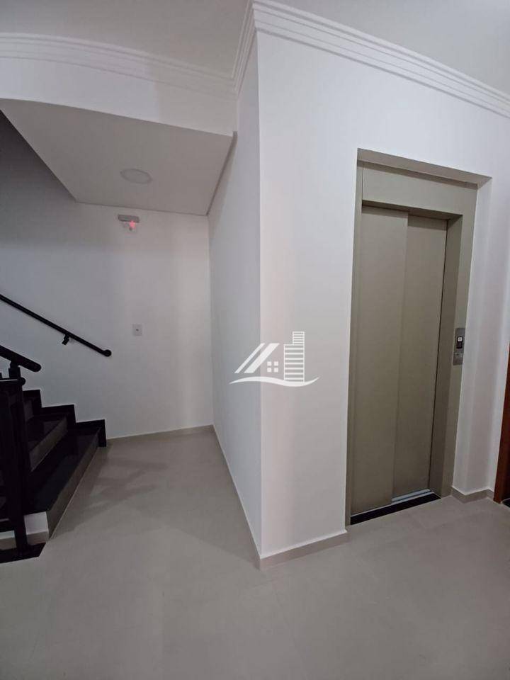 Apartamento à venda com 2 quartos, 70m² - Foto 16