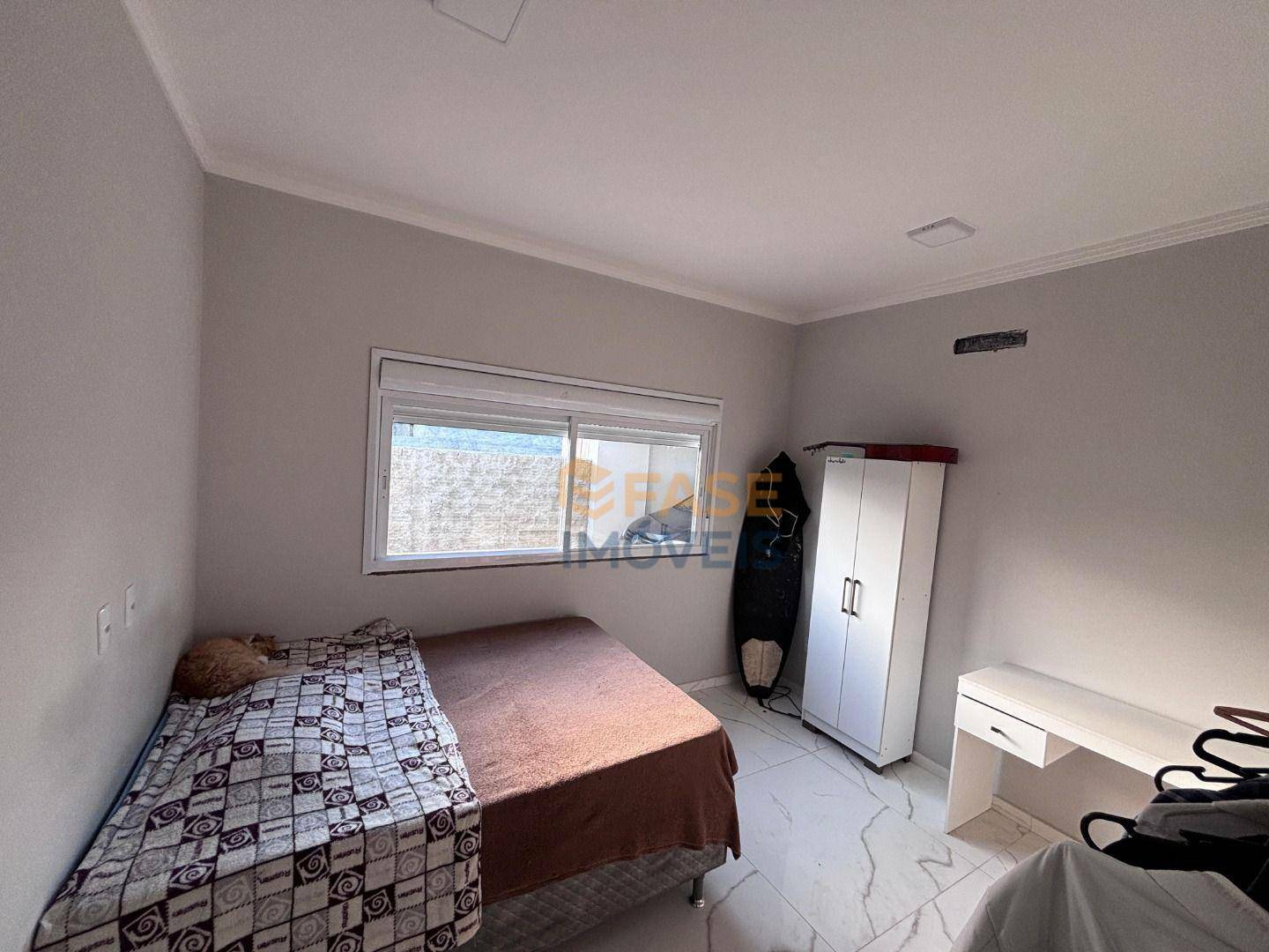 Casa à venda com 3 quartos, 144m² - Foto 15