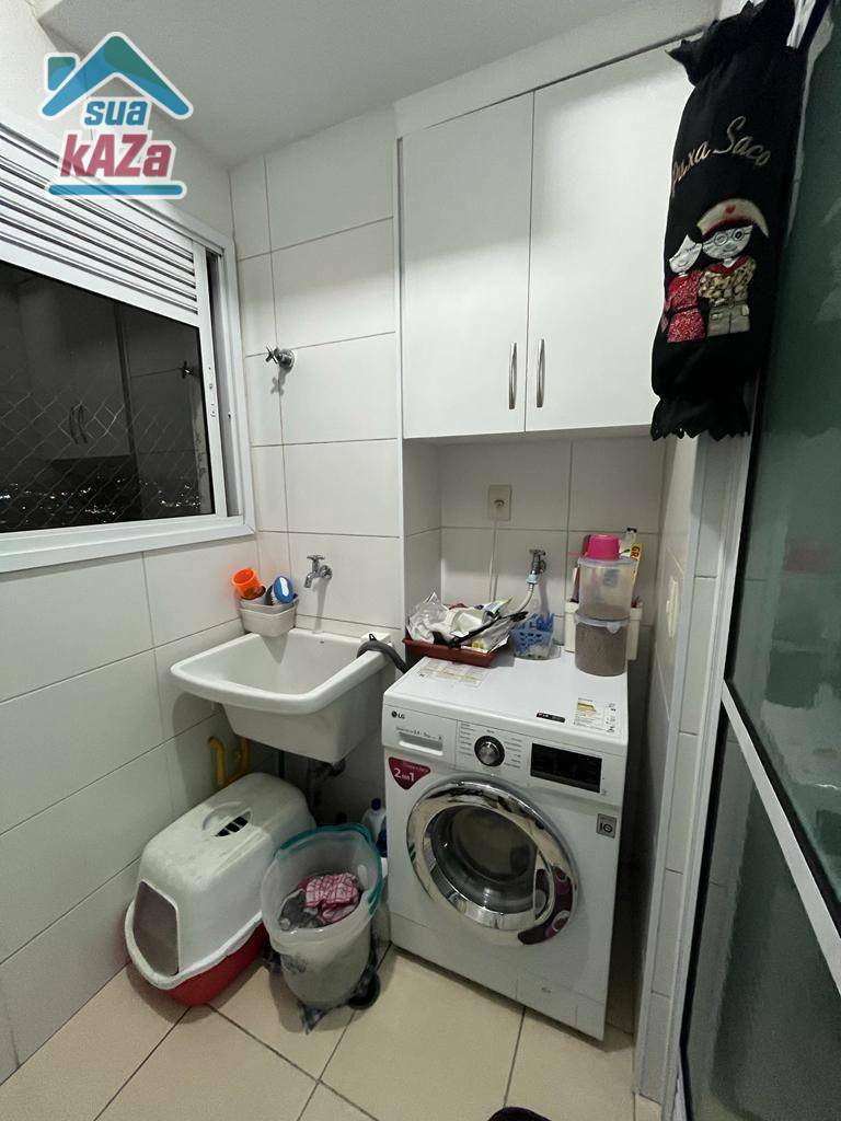 Apartamento à venda com 2 quartos, 70m² - Foto 13