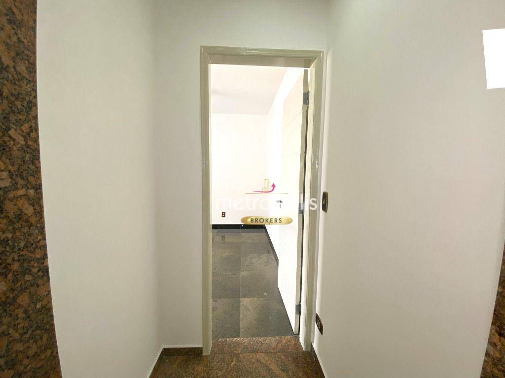 Casa à venda com 3 quartos, 250m² - Foto 17