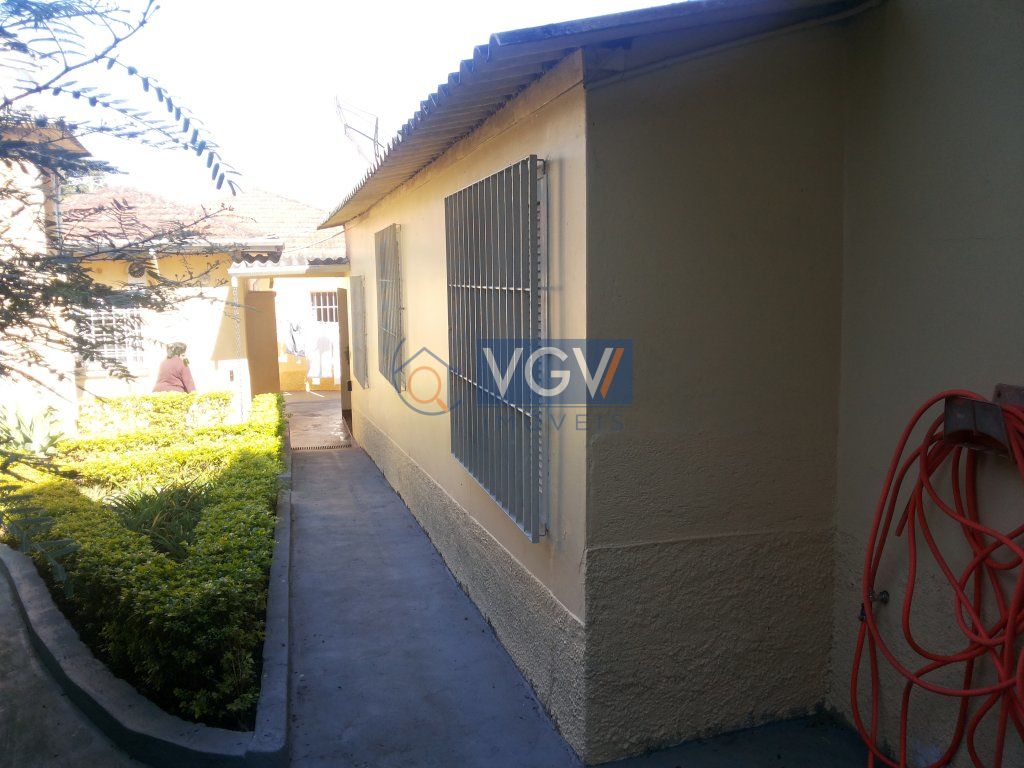 Casa à venda com 2 quartos, 168m² - Foto 8