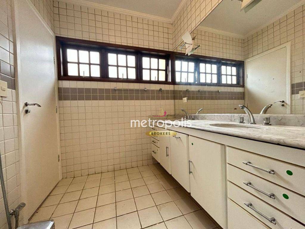 Casa à venda com 4 quartos, 266m² - Foto 27