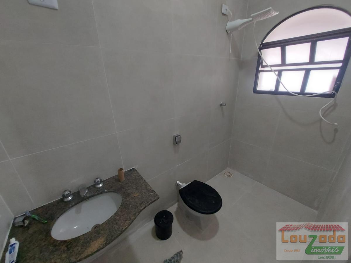 Casa para alugar com 3 quartos, 360m² - Foto 7