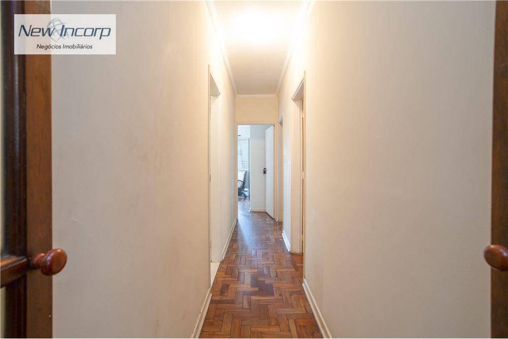 Apartamento à venda com 3 quartos, 123m² - Foto 29