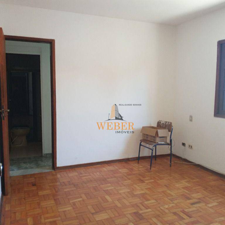 Casa à venda com 4 quartos, 150m² - Foto 14