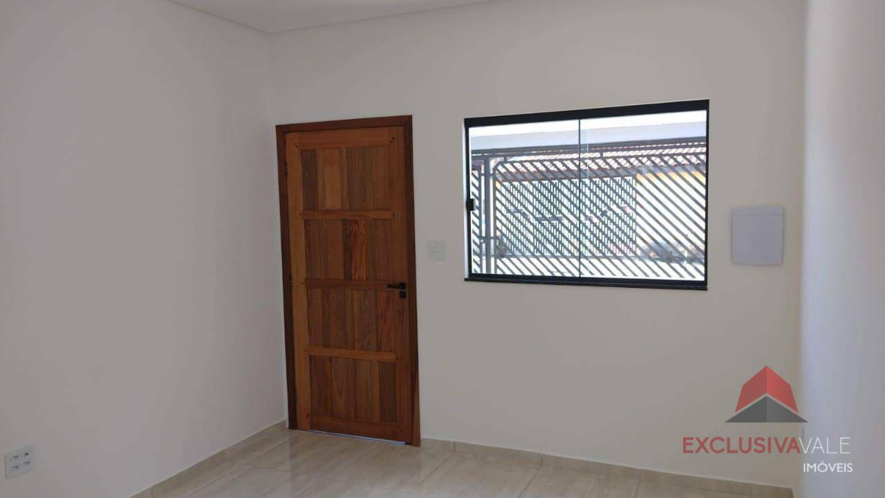 Casa à venda com 3 quartos, 88m² - Foto 11