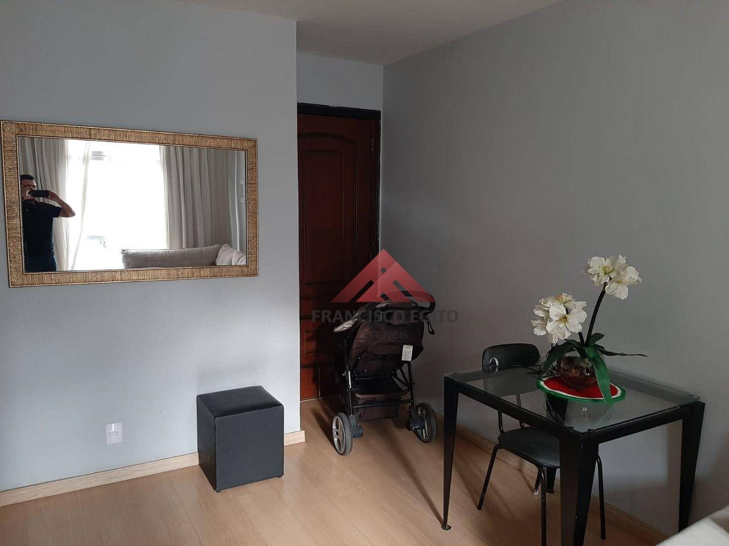 Apartamento à venda com 2 quartos, 62m² - Foto 13