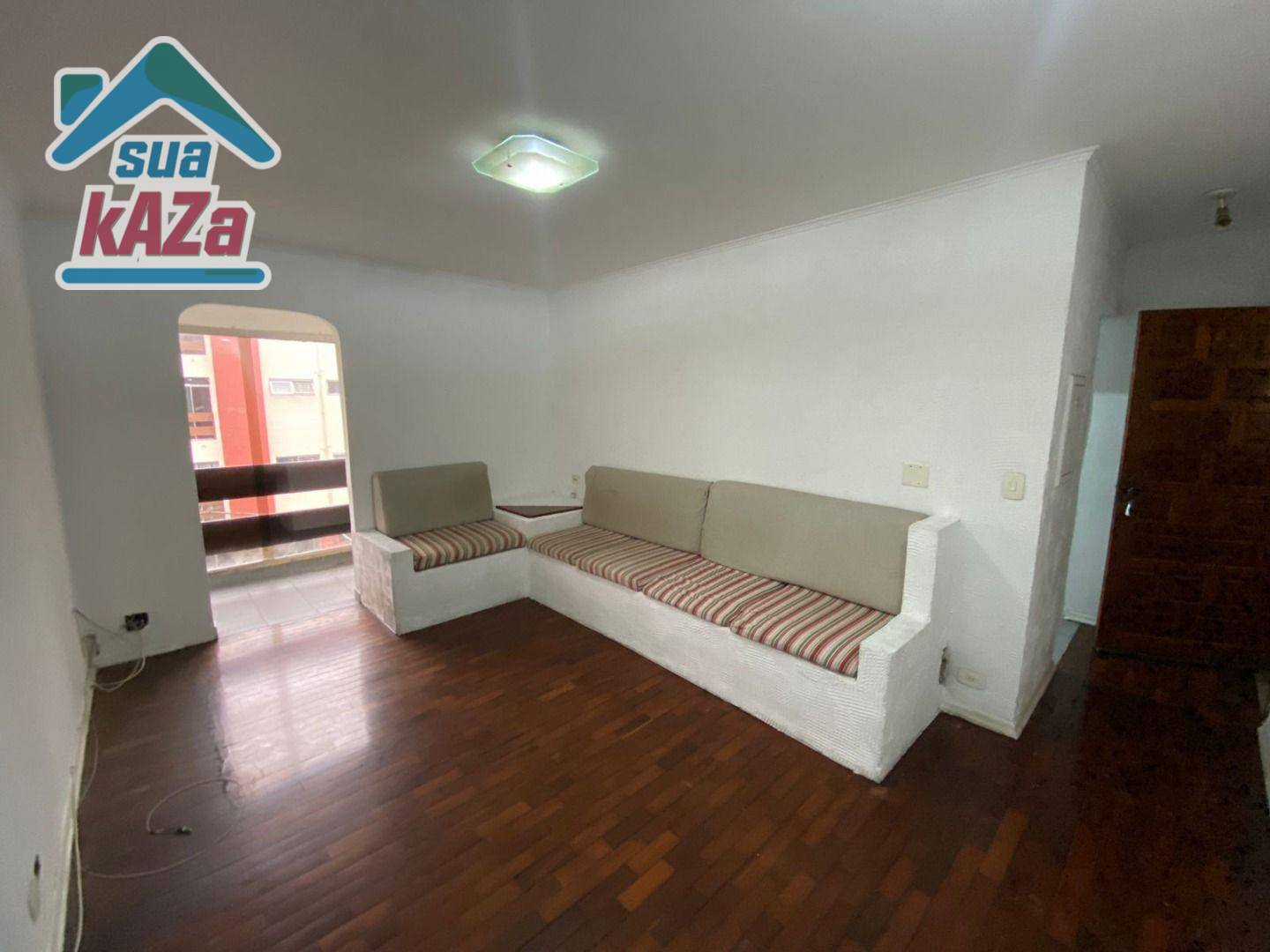 Apartamento à venda com 3 quartos, 75m² - Foto 1