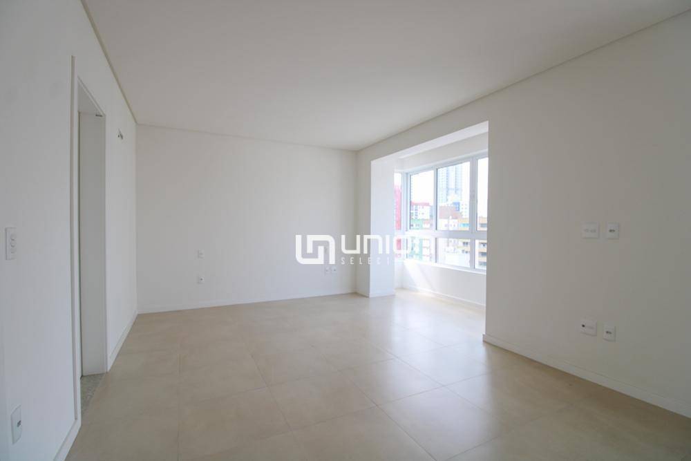 Apartamento à venda com 3 quartos, 136m² - Foto 16