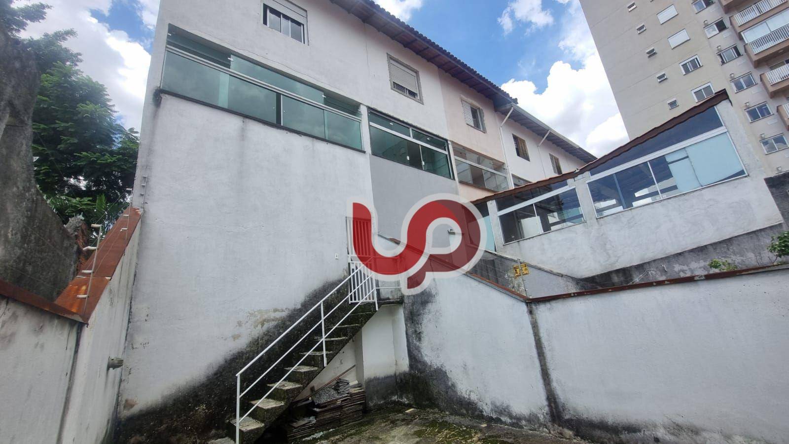 Sobrado à venda com 3 quartos, 215m² - Foto 35