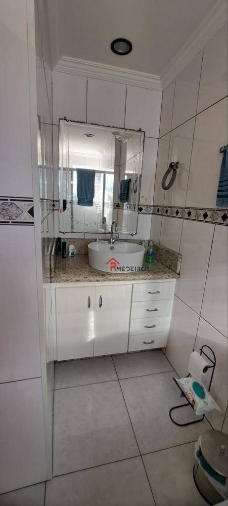 Apartamento à venda com 2 quartos, 77m² - Foto 16