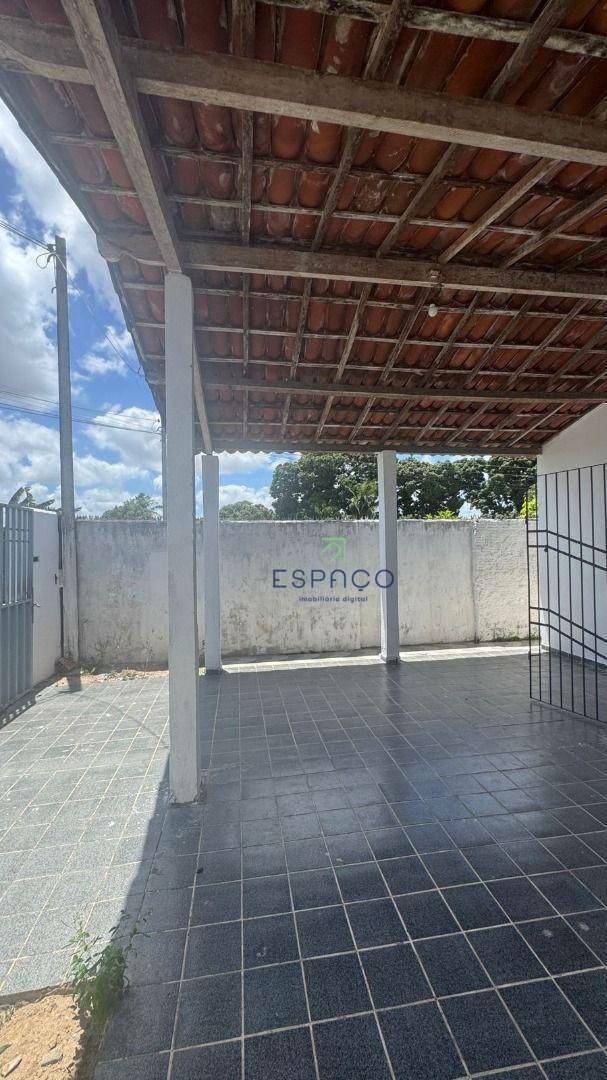 Casa para alugar com 3 quartos, 120m² - Foto 2