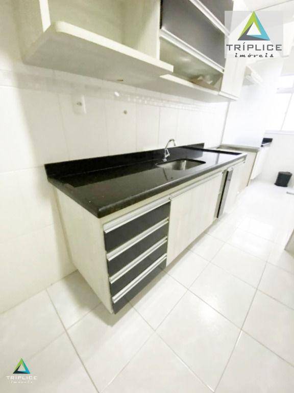 Apartamento à venda com 2 quartos, 76m² - Foto 9