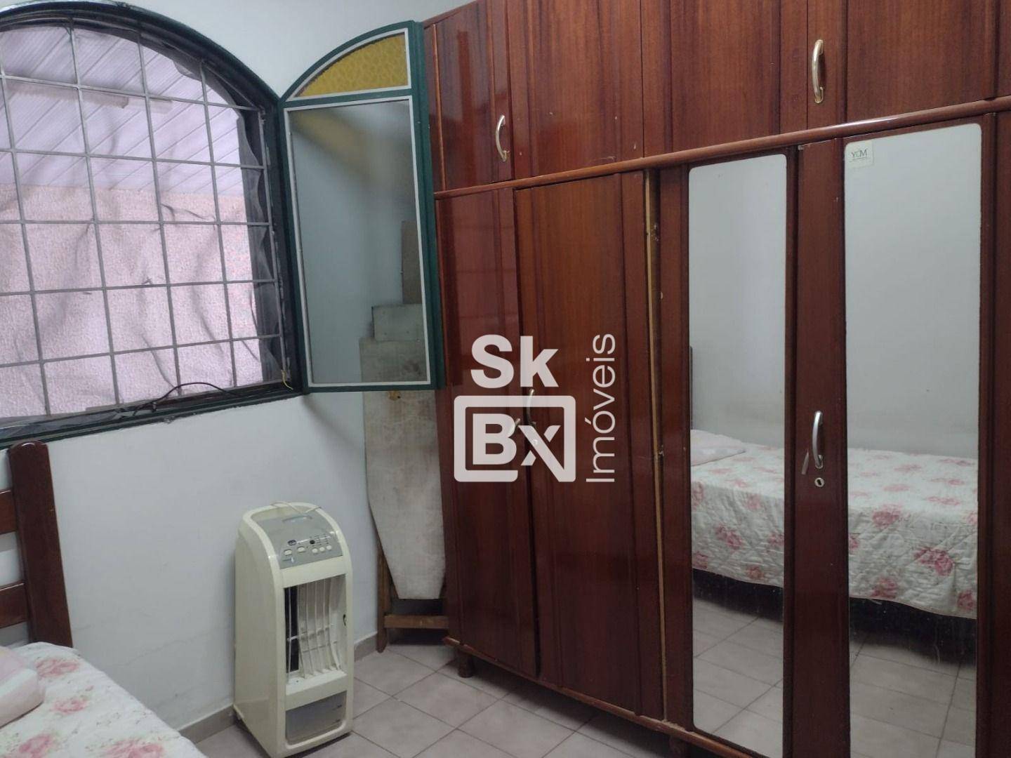 Casa à venda com 3 quartos, 237m² - Foto 12