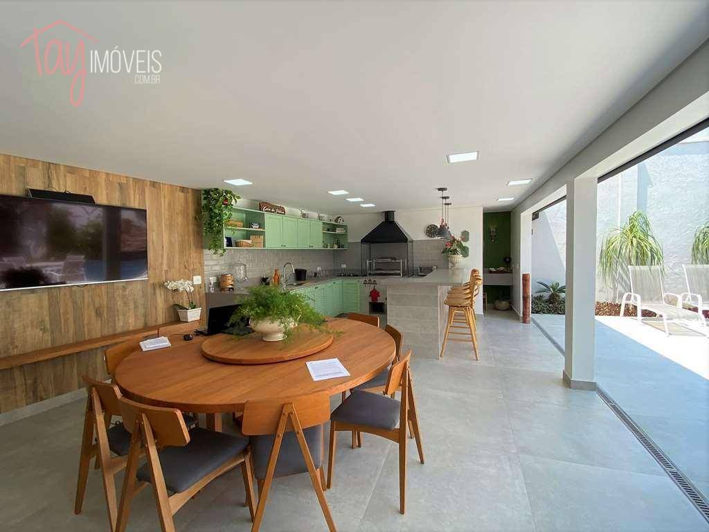 Casa à venda com 3 quartos, 570m² - Foto 22