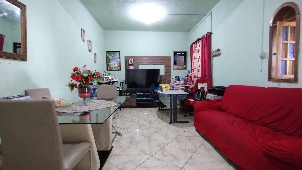 Casa à venda com 2 quartos, 54m² - Foto 1