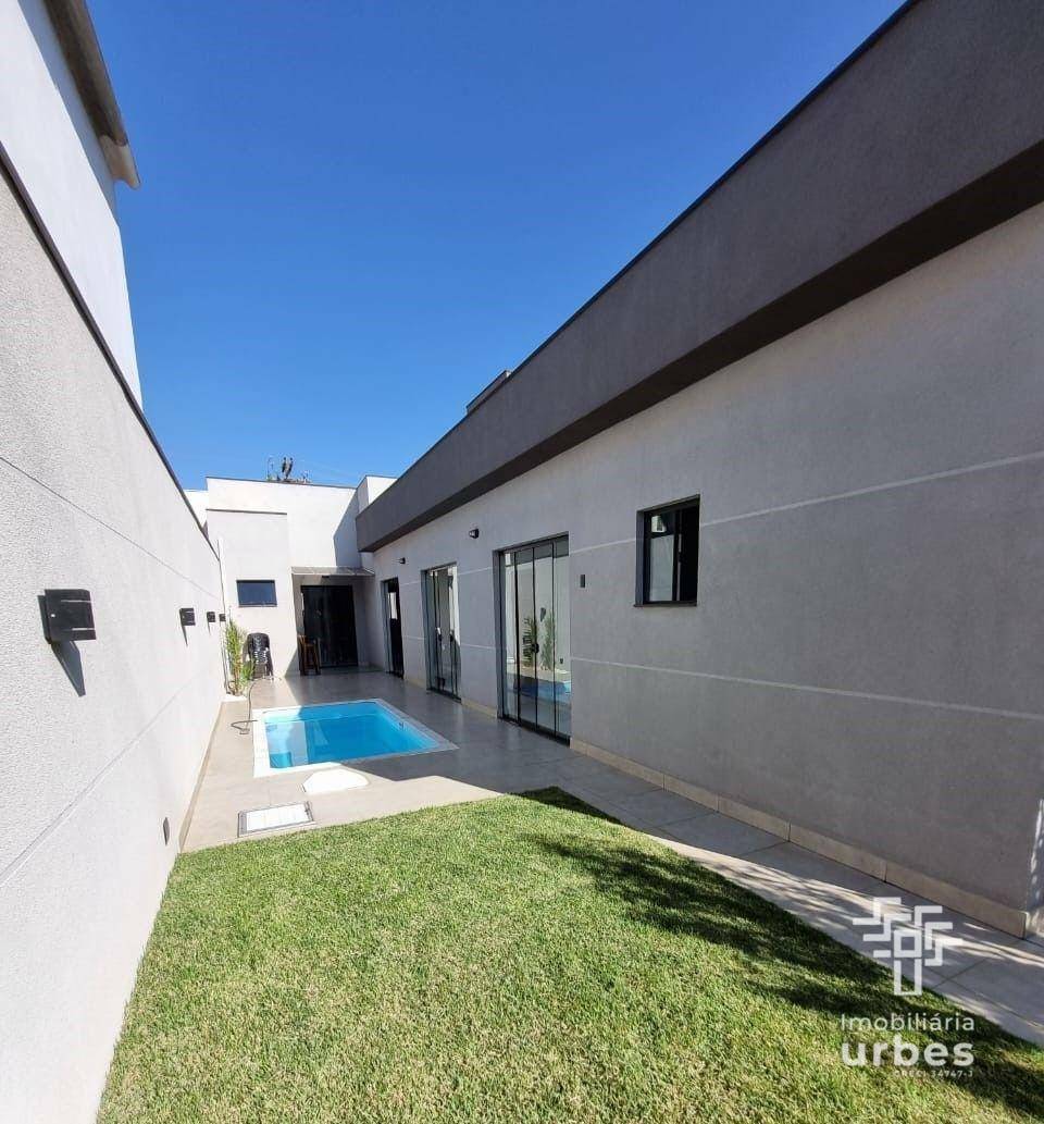 Casa à venda com 2 quartos, 189m² - Foto 18