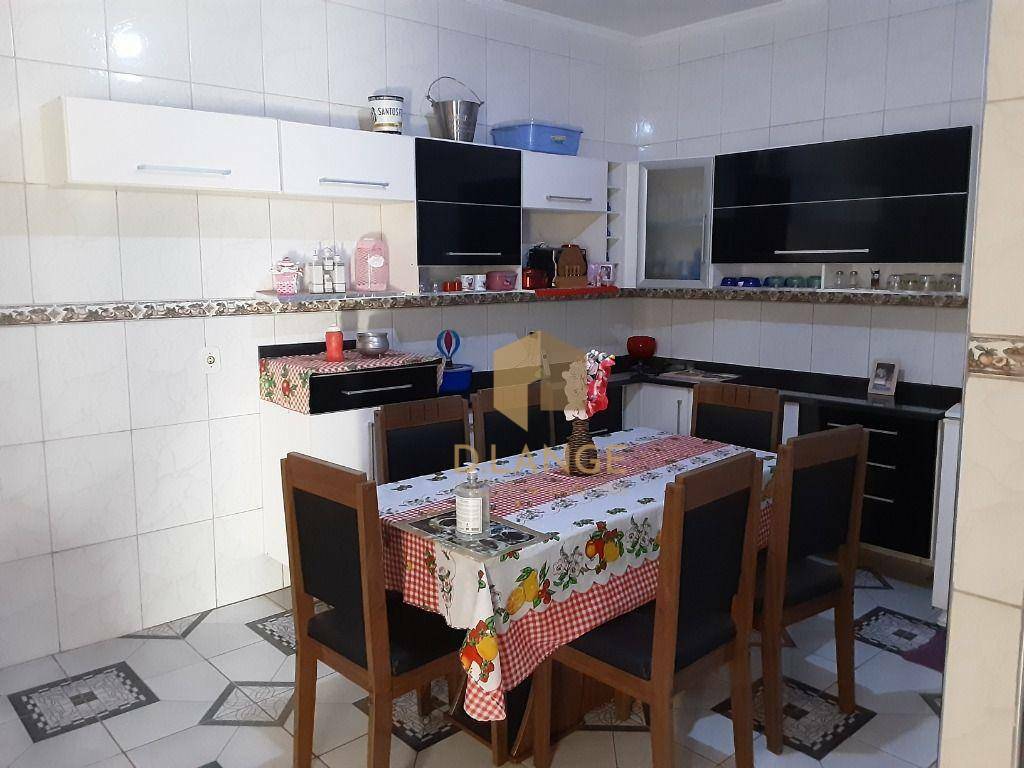 Casa à venda com 3 quartos, 181m² - Foto 8