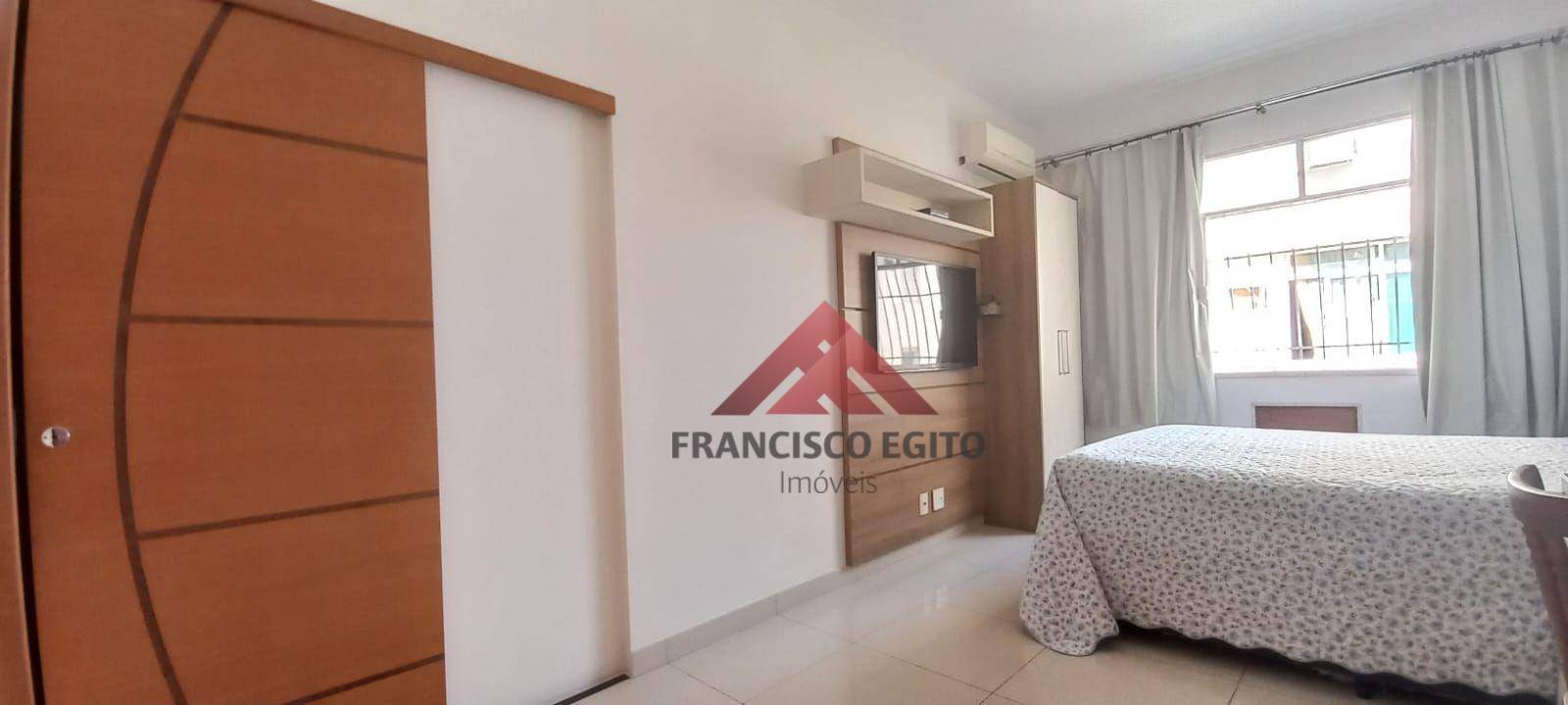 Apartamento à venda com 3 quartos, 180m² - Foto 12