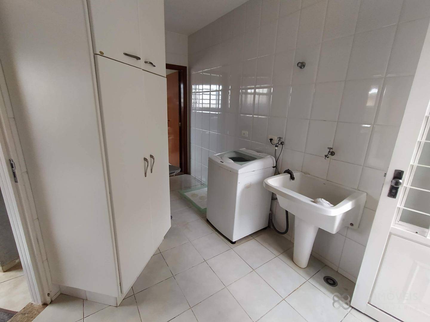 Sobrado à venda com 4 quartos, 250m² - Foto 28