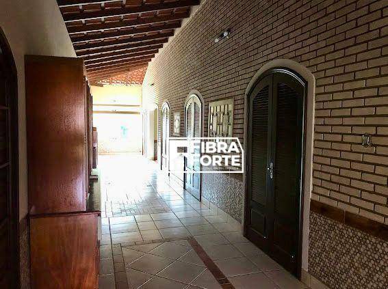 Casa para alugar com 9 quartos, 1100m² - Foto 32
