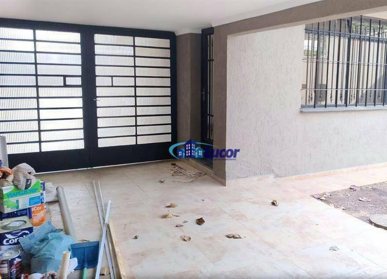 Casa de Condomínio à venda com 3 quartos, 250m² - Foto 19