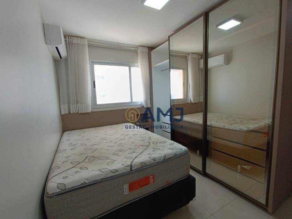 Apartamento à venda com 2 quartos, 56m² - Foto 19