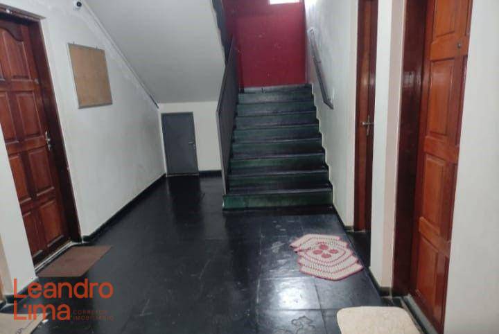 Apartamento à venda com 2 quartos, 54m² - Foto 6