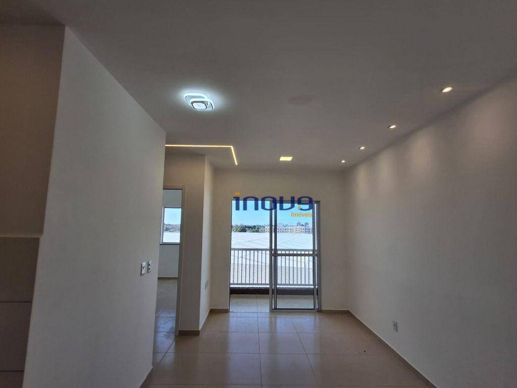 Apartamento para alugar com 2 quartos, 49m² - Foto 3