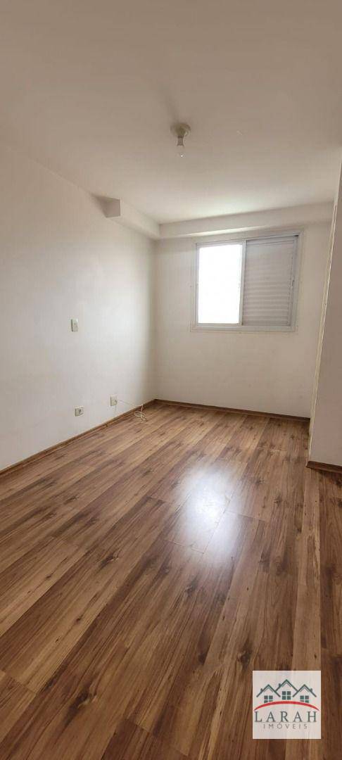 Apartamento à venda com 2 quartos, 67m² - Foto 10