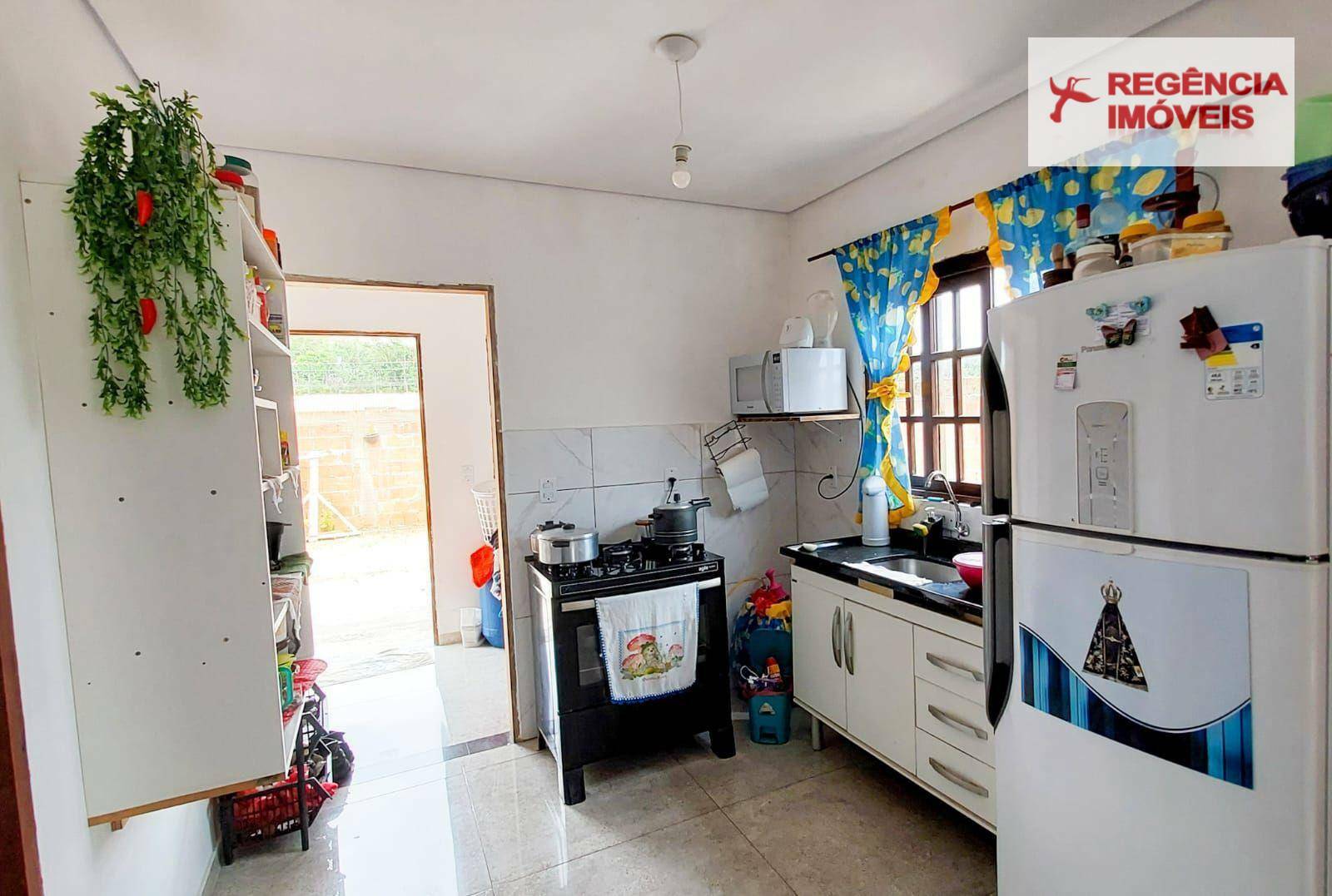 Casa à venda com 4 quartos, 144m² - Foto 16