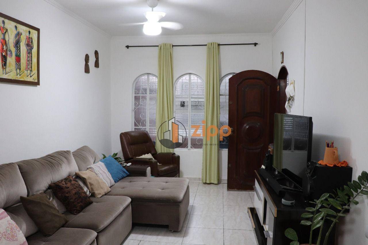 Sobrado à venda com 3 quartos, 214m² - Foto 3