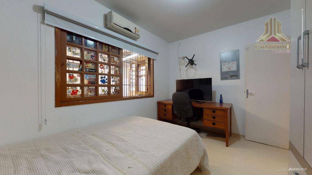 Casa à venda com 4 quartos, 164m² - Foto 43