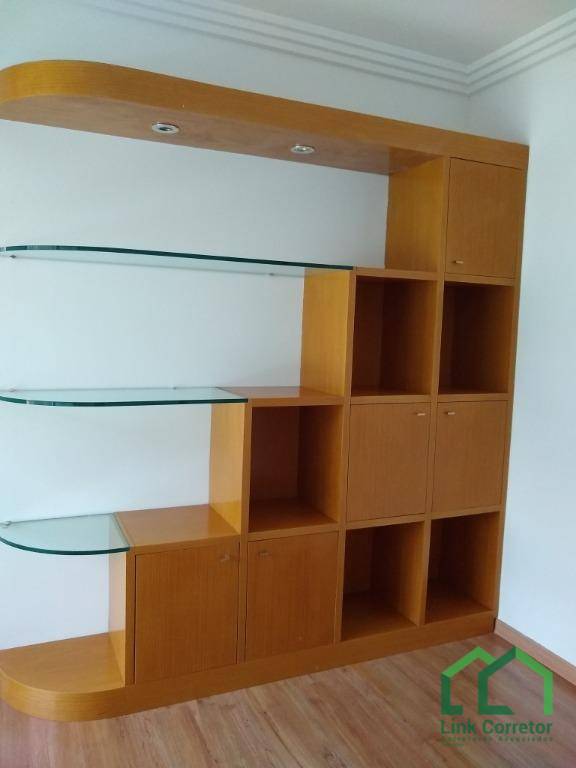 Apartamento à venda com 2 quartos, 70m² - Foto 17