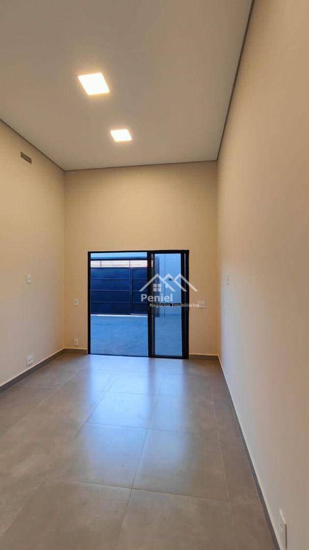 Casa à venda com 2 quartos, 64m² - Foto 2