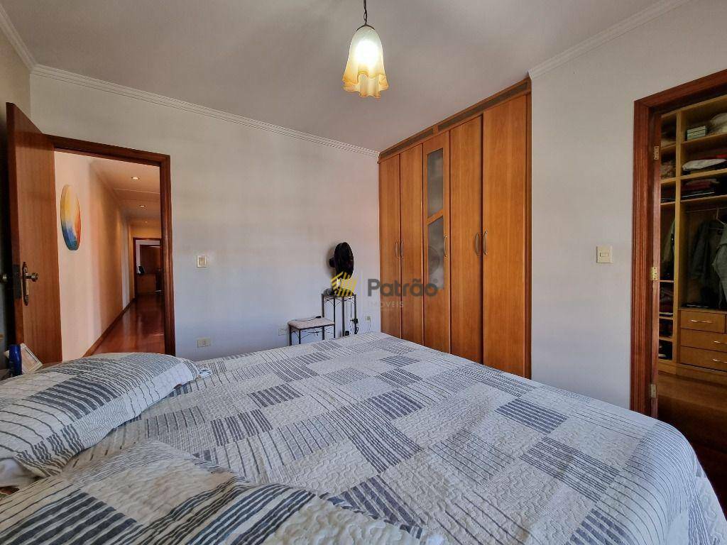 Sobrado à venda com 4 quartos, 253m² - Foto 25