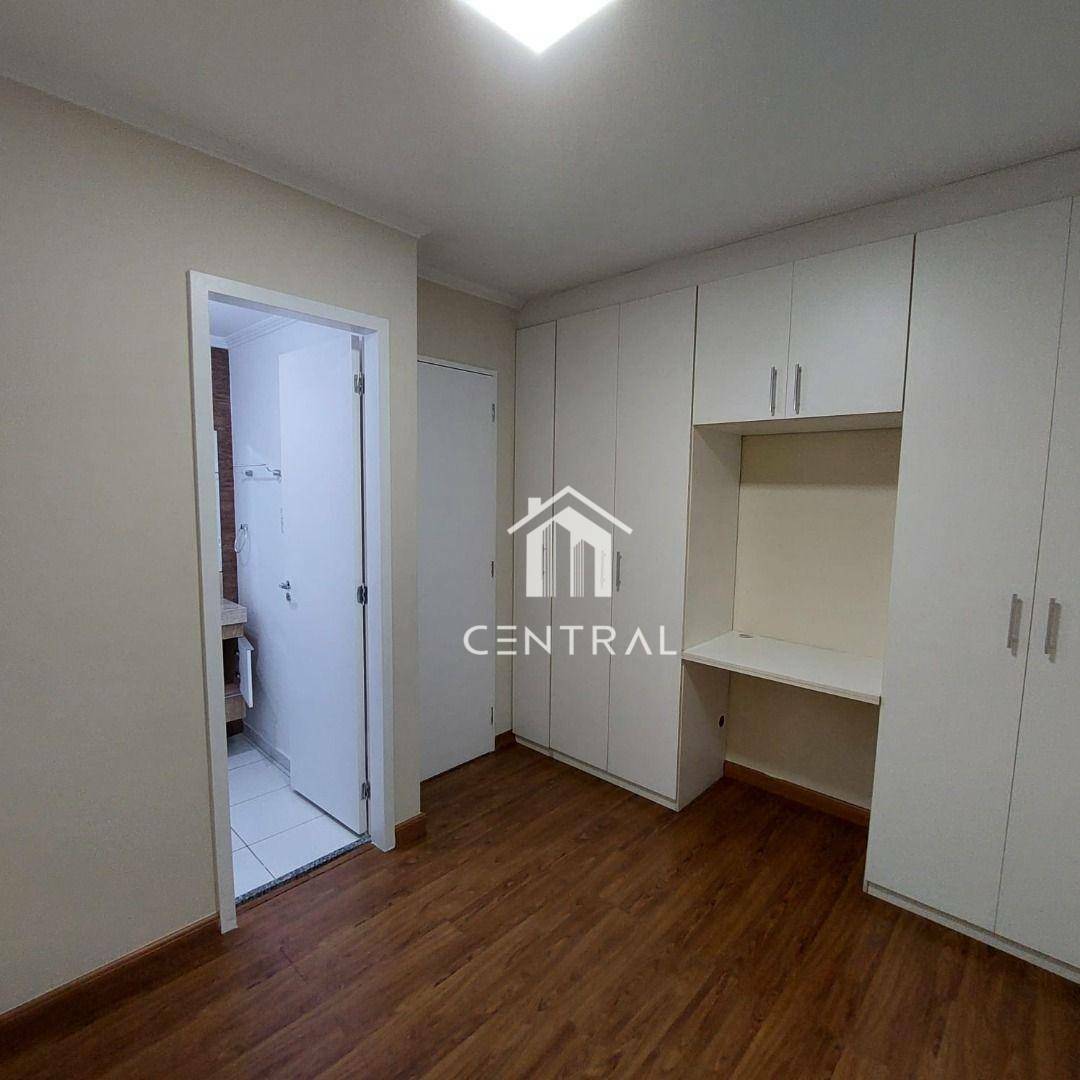 Apartamento para alugar com 2 quartos, 64m² - Foto 11