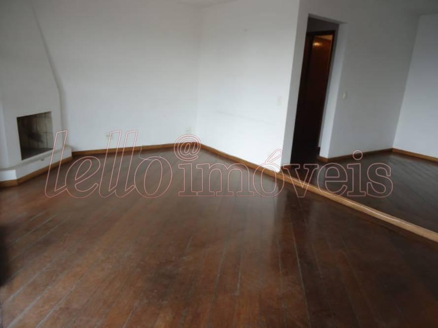 Apartamento para alugar com 4 quartos, 155m² - Foto 5