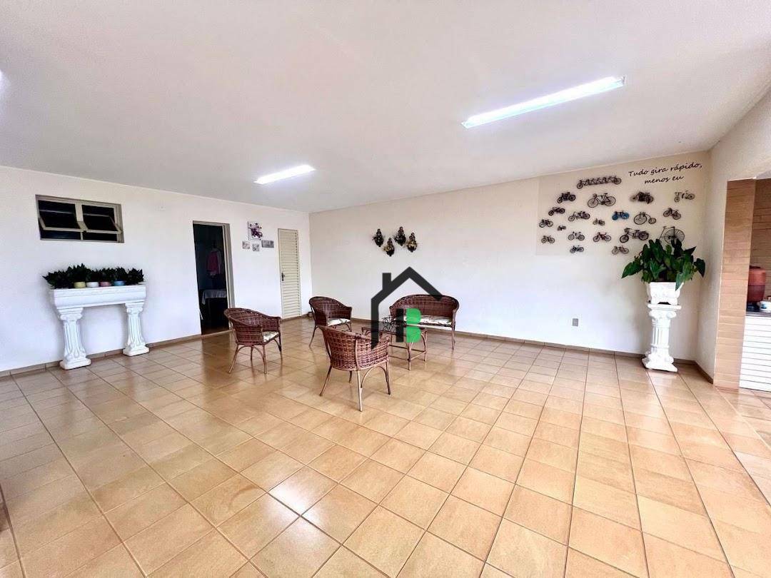 Casa à venda com 4 quartos, 507m² - Foto 17