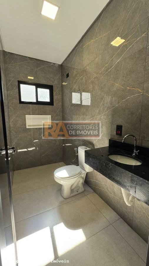 Casa à venda com 2 quartos, 150m² - Foto 12
