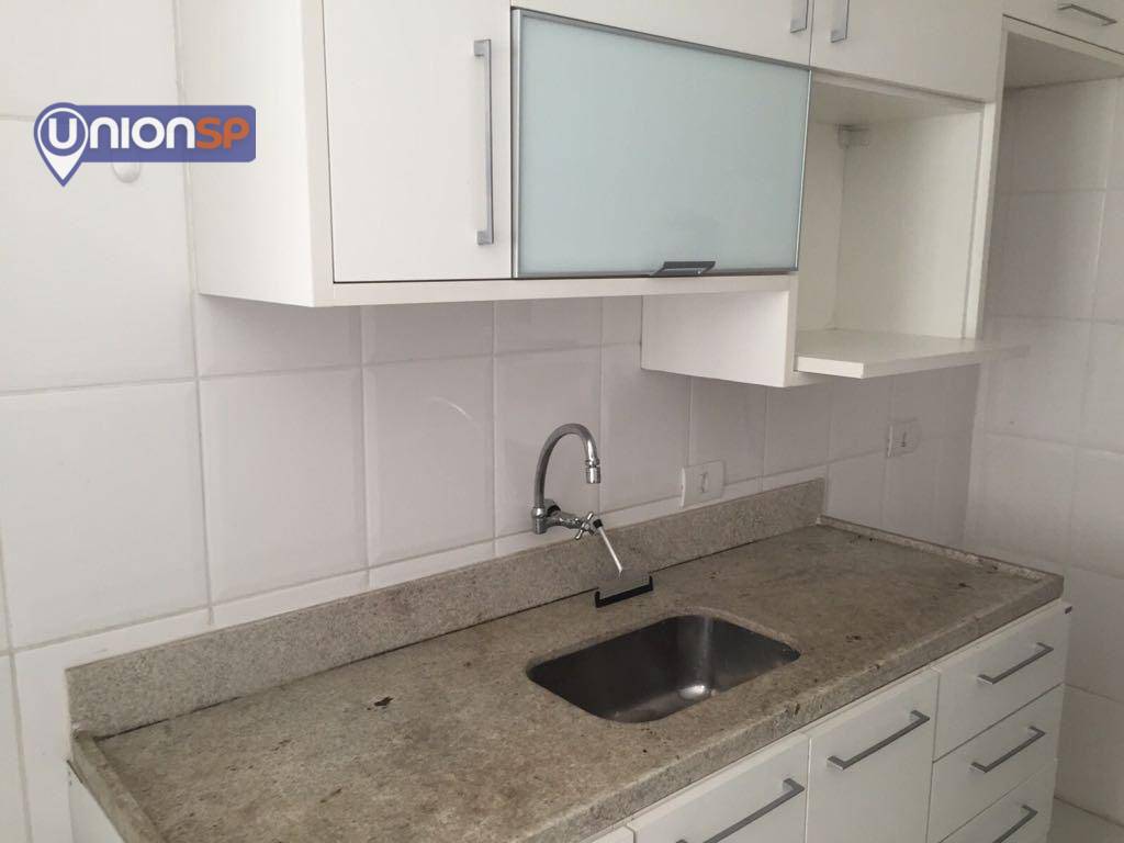 Apartamento à venda com 2 quartos, 62m² - Foto 9