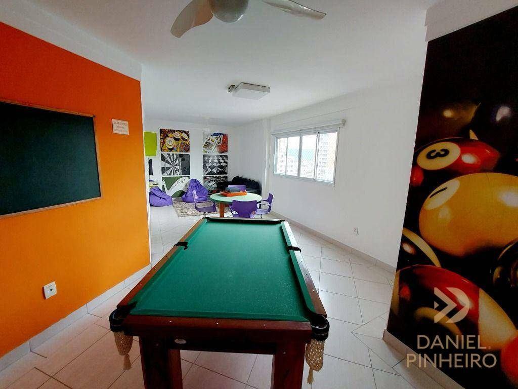 Apartamento à venda com 2 quartos, 75m² - Foto 22