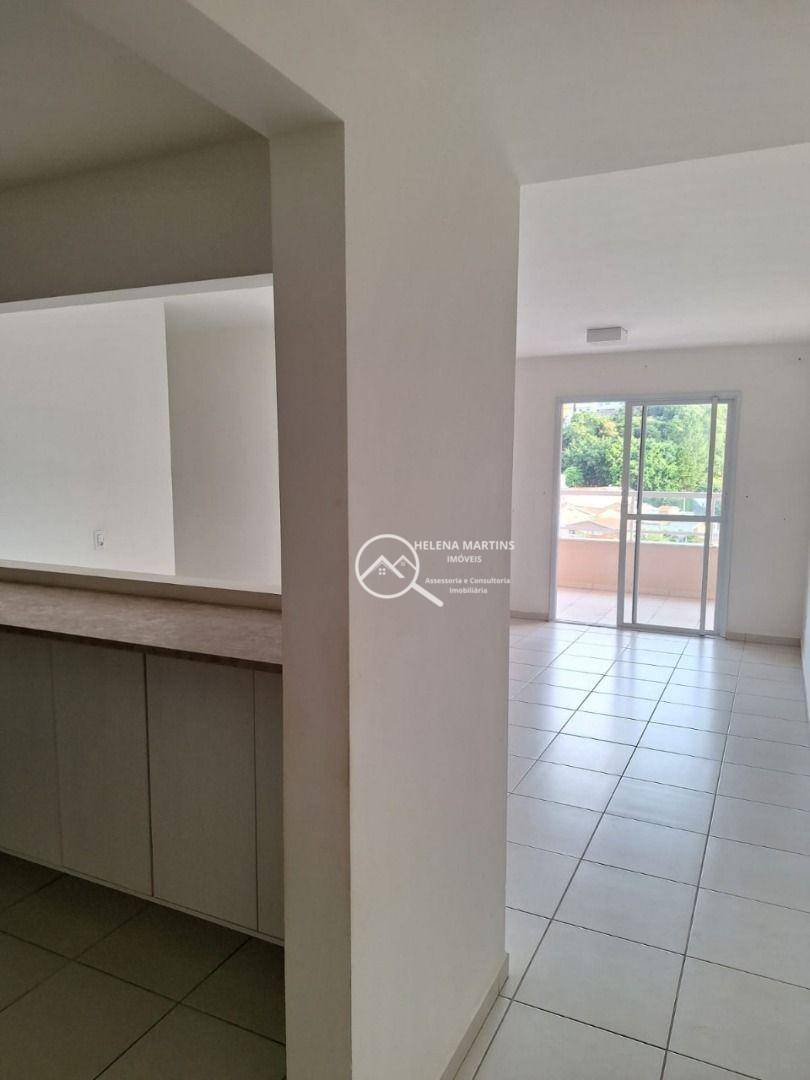 Apartamento à venda com 3 quartos, 90m² - Foto 4