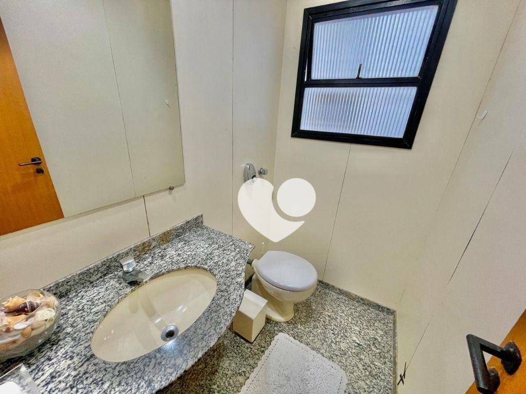 Apartamento à venda com 4 quartos, 247m² - Foto 7