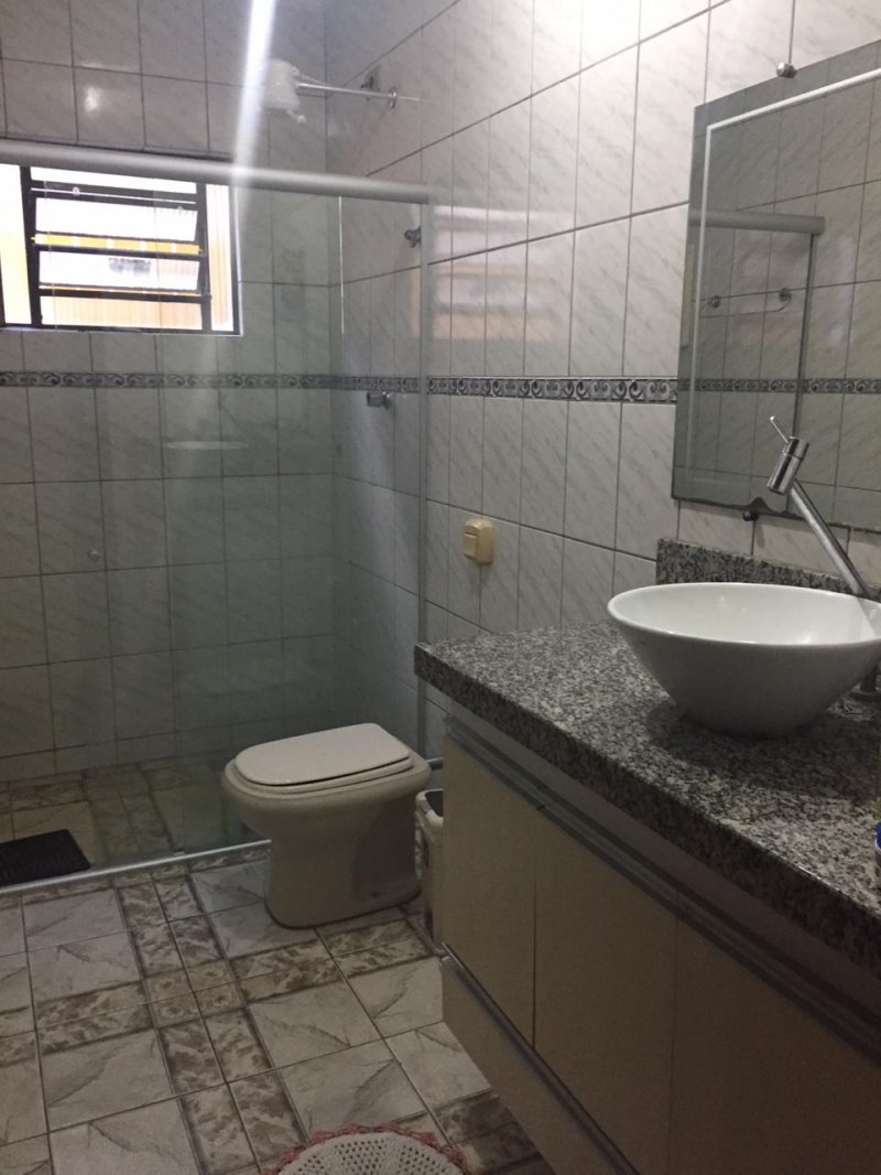 Sobrado à venda com 3 quartos, 160m² - Foto 3