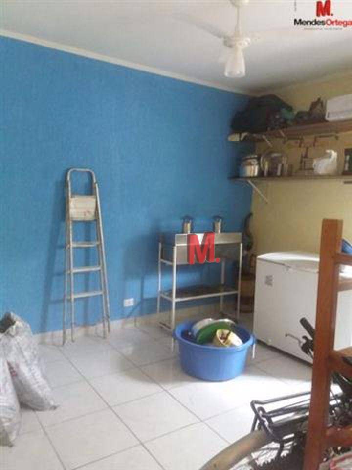 Casa à venda com 2 quartos, 187m² - Foto 20