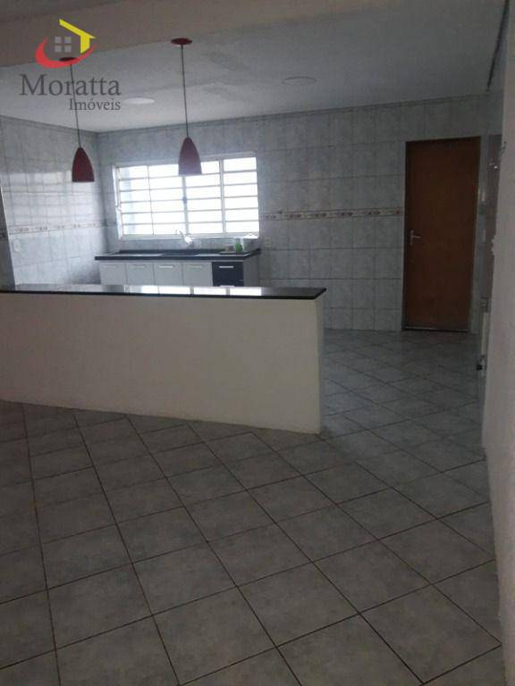 Casa à venda com 4 quartos, 241m² - Foto 4