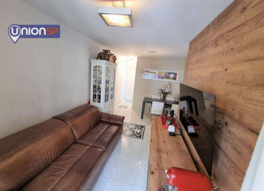 Apartamento à venda com 2 quartos, 64m² - Foto 2